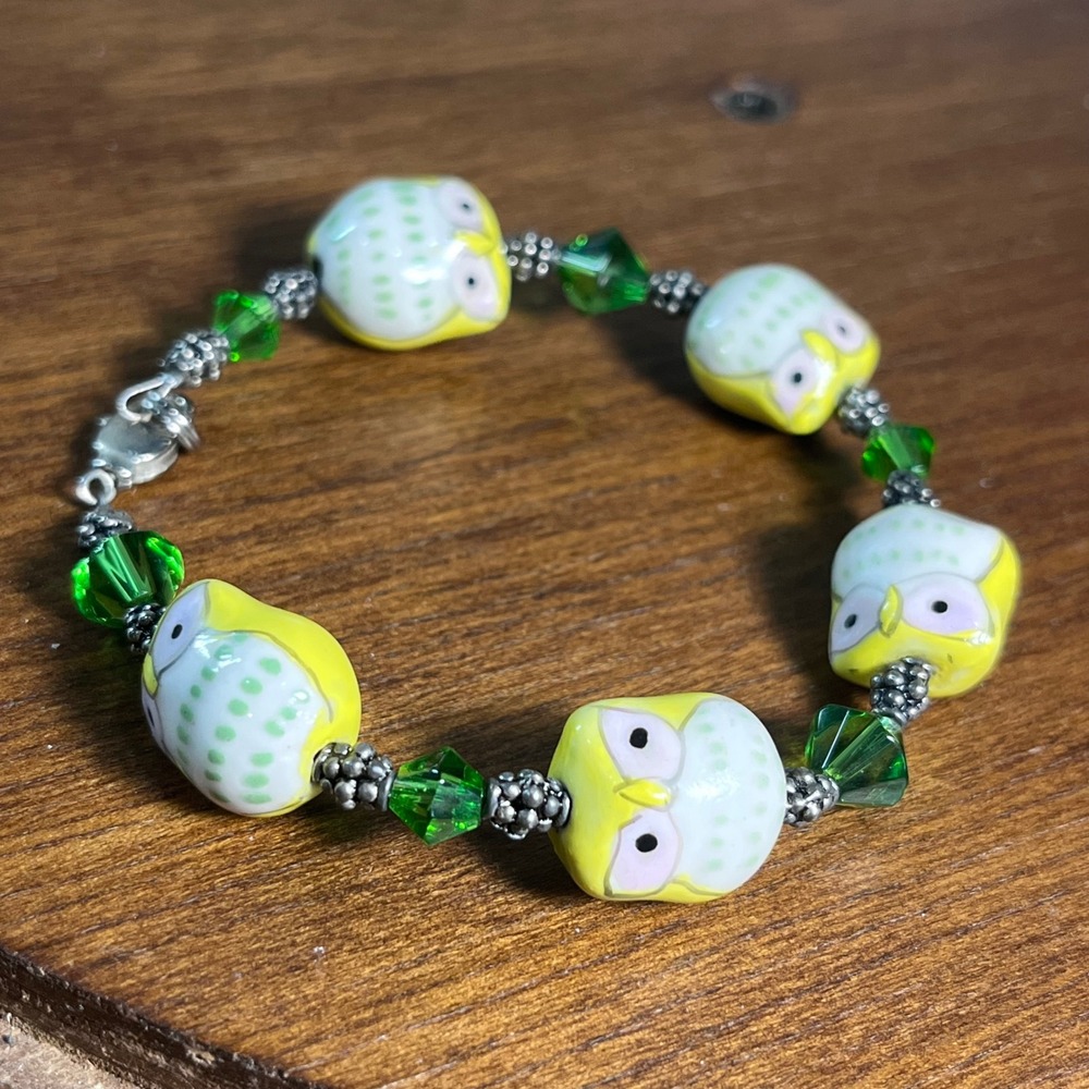 Vtg Yellow Ceramic Owl Beaded Bracelet Green Crystal‎ Silver Tone 6.75 Inch